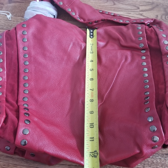 Garnet Red Handbag with Extra Wide Strap - Picture 7 of 8